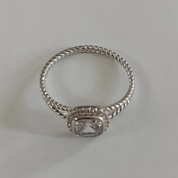 Charmed Aroma Rhodium Plated Rope Ring - Picture 5 of 8